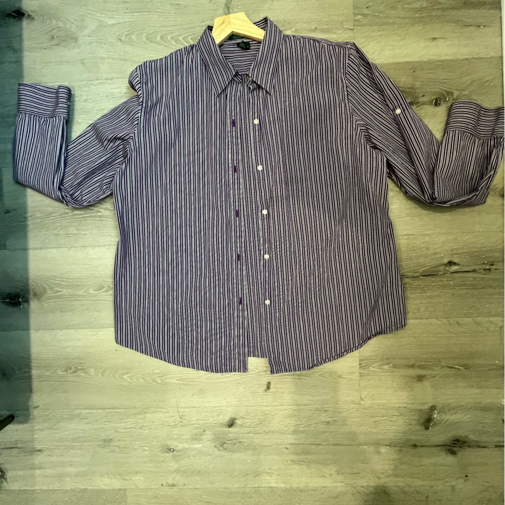Ralph Lauren Blue and White Casual Button Down Shirt